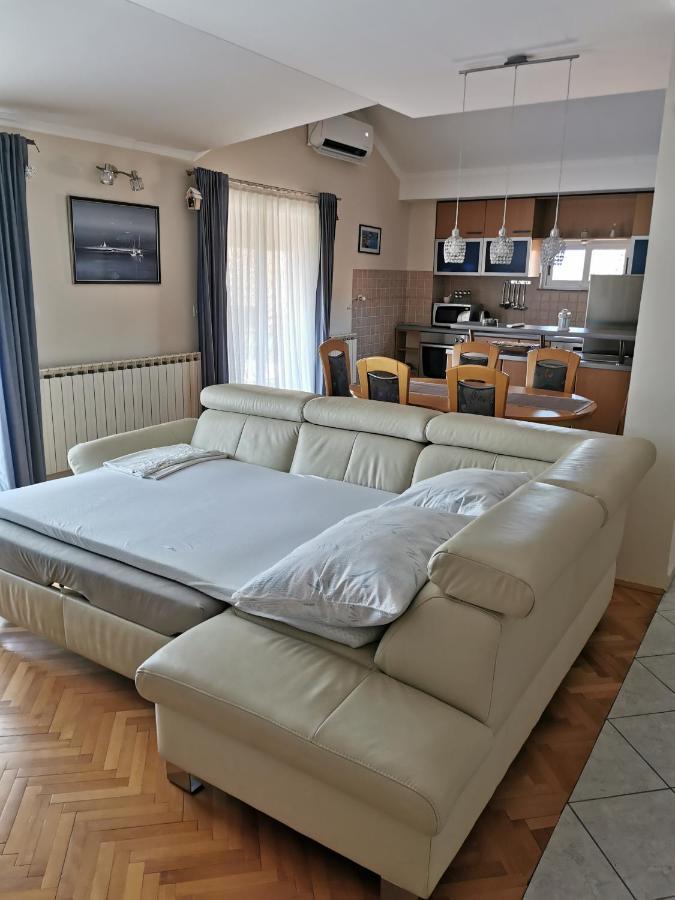 Apartments Tutina Bibinje Eksteriør bilde